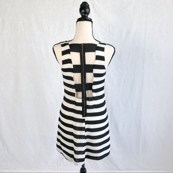 Mini Dress - Striped with Partially Open Back - Picture 3 of 7